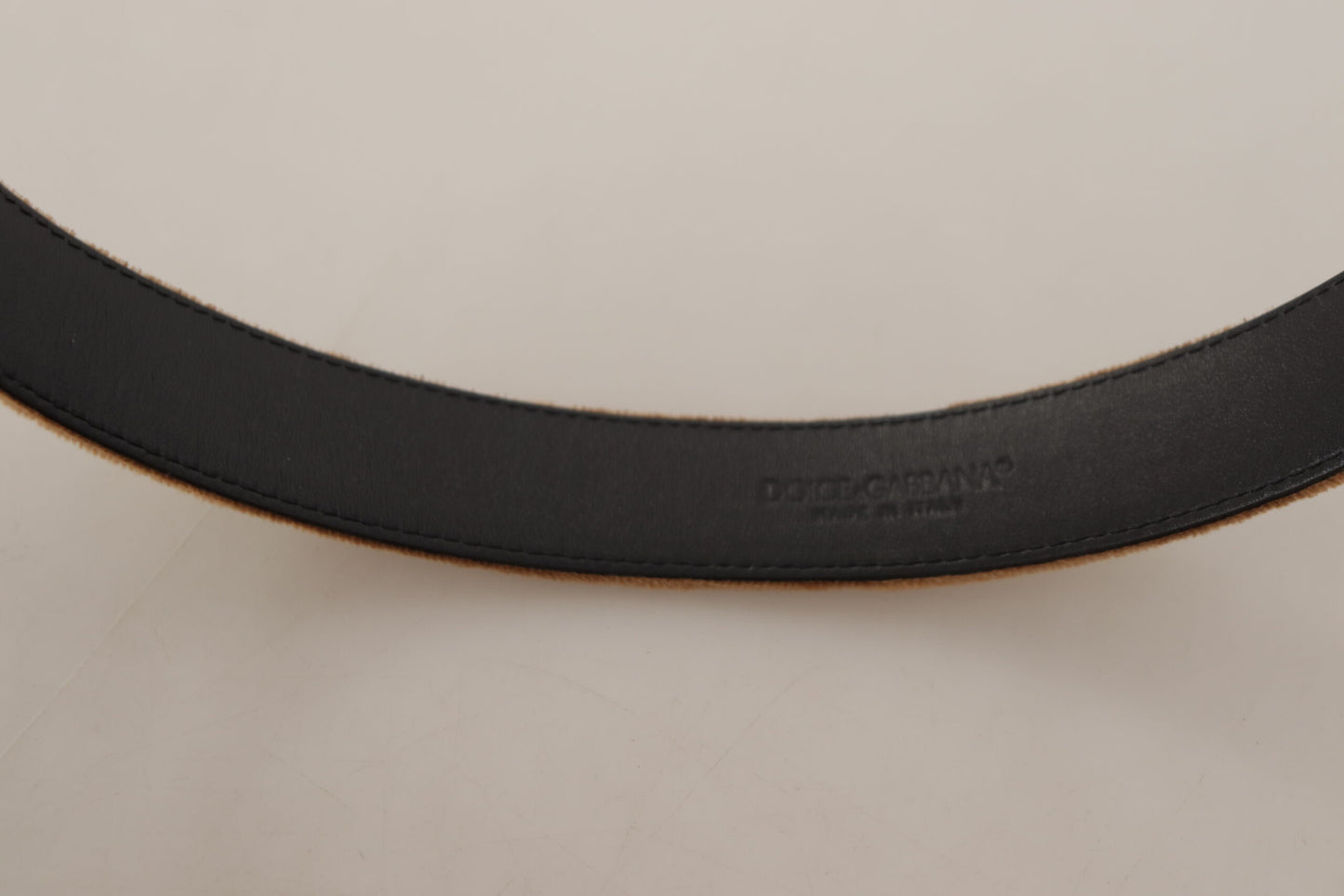 حزام دولتشي آند غابانا بني مخملي برونزي بشعار عتيق ومشبك معدني