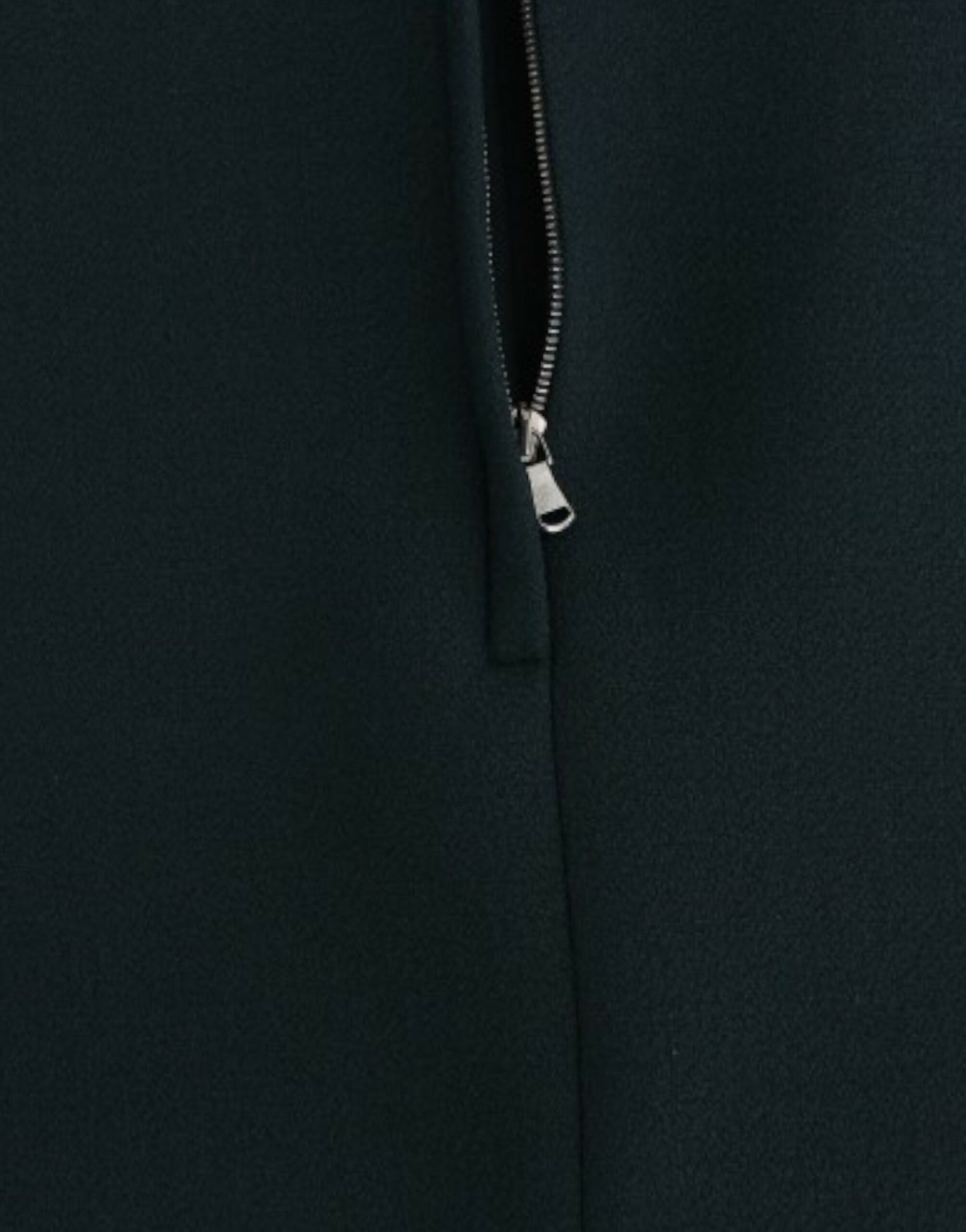 بلوزة من الصوف باللون الأخضر بأكمام 3/4 من دولتشي آند غابانا