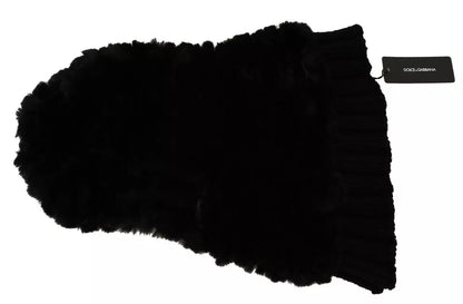 وشاح دولتشي آند غابانا بغطاء رأس من فرو الثعلب الأسود والفضي من الكشمير