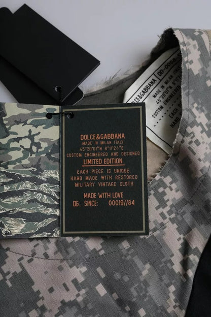 تيشيرت رجالي من دولتشي آند غابانا متعدد الألوان من القطن بياقة دائرية