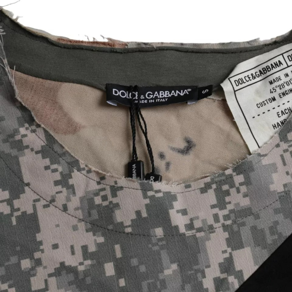 تيشيرت رجالي من دولتشي آند غابانا متعدد الألوان من القطن بياقة دائرية