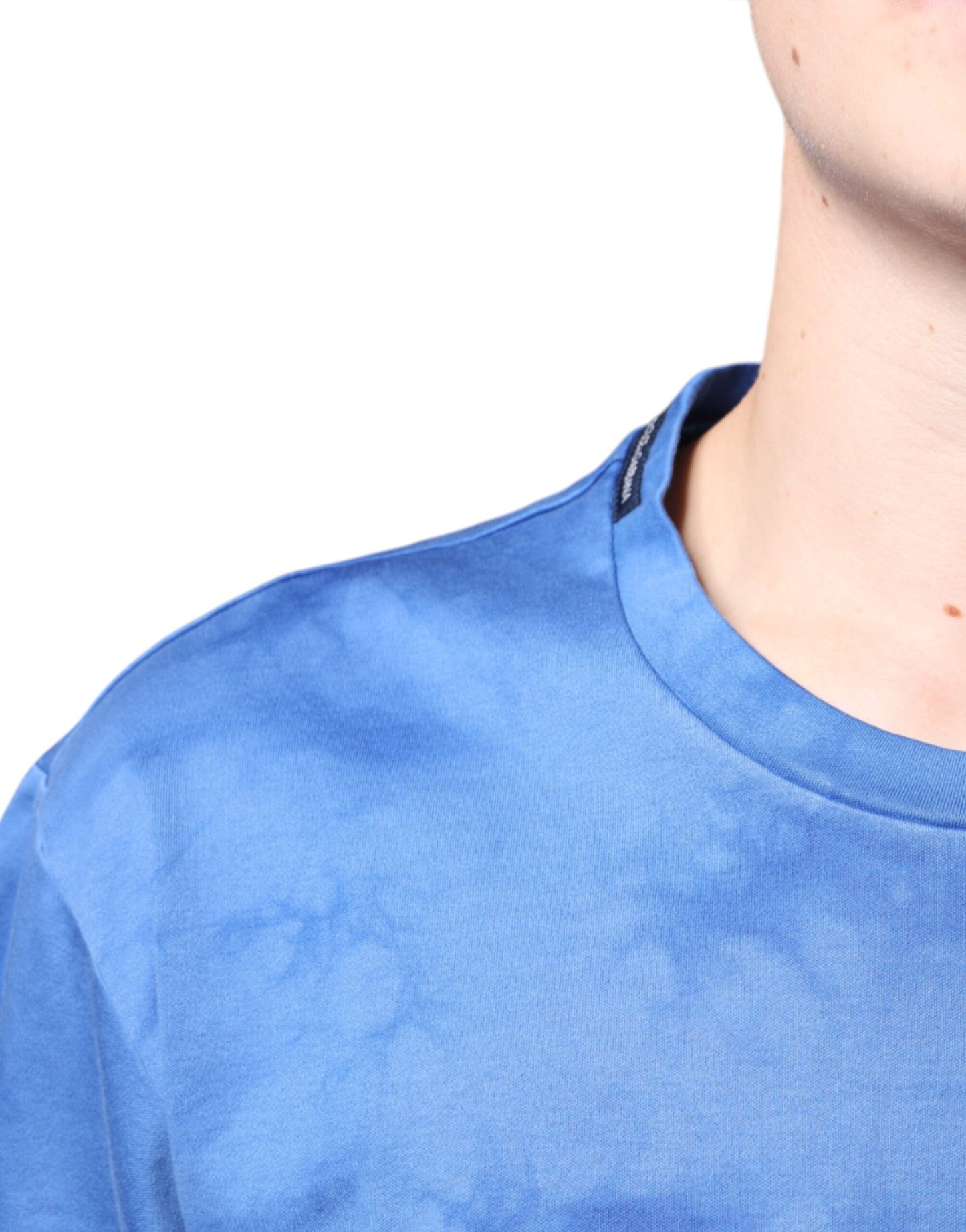 تيشيرت قطني أزرق بعلامة السلام من دولتشي آند غابانا