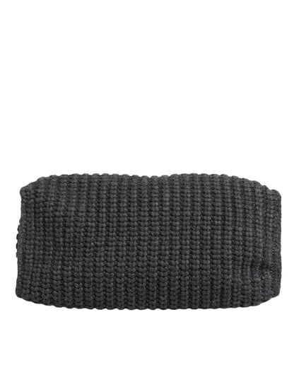 حقيبة تسوق سوداء كبيرة الحجم من دولتشي آند غابانا، محبوكة بالكروشيه، بشعار DG