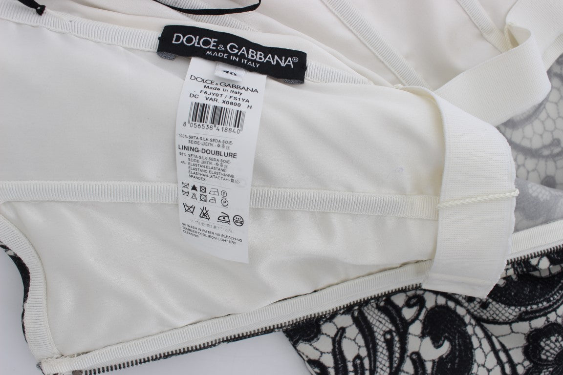 فستان دولتشي آند غابانا ماكسي من الحرير والدانتيل بنقشة الزهور من دولتشي آند غابانا