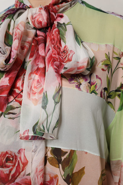 بلوزة دولتشي آند غابانا متعددة الألوان ومزينة بنقشة زهور بأكمام طويلة