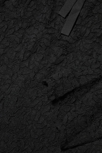 بلوزة دولتشي آند غابانا سوداء من النايلون والدانتيل بأكمام طويلة