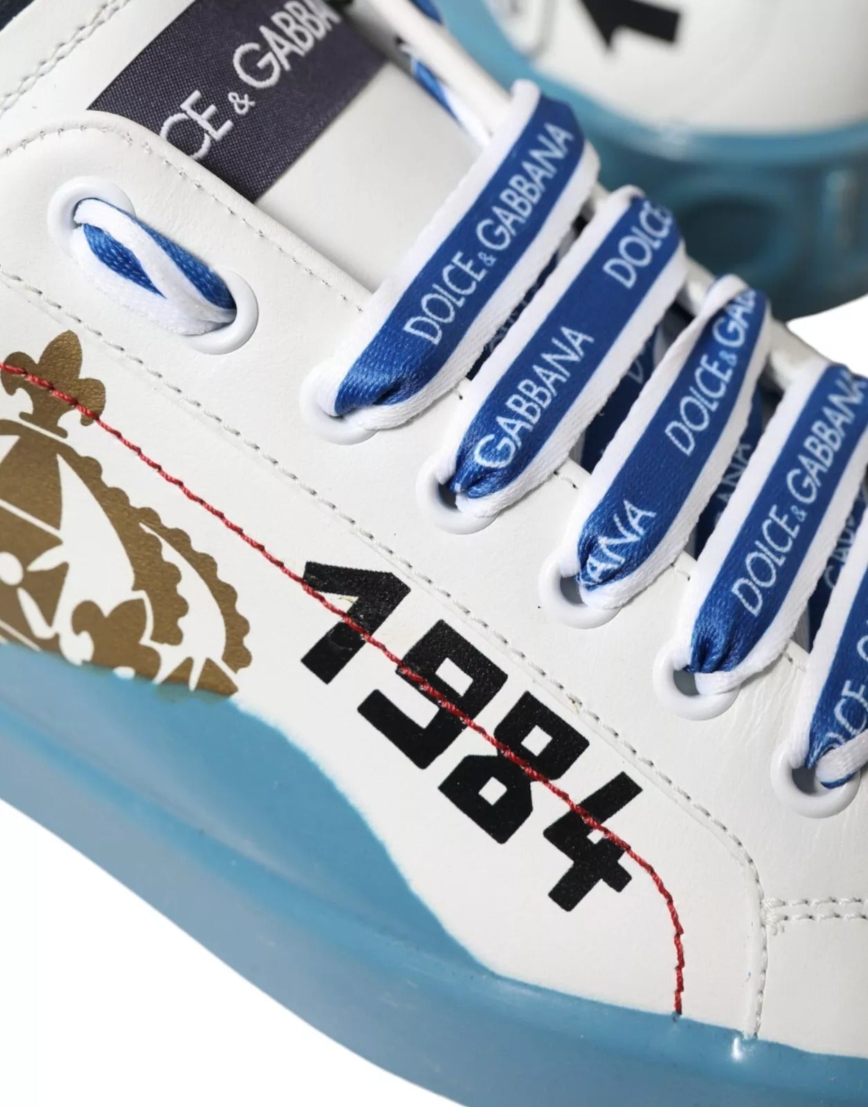 حذاء سنيكرز بورتوفينو ميلت مطبوع باللونين الأزرق والأبيض من دولتشي آند غابانا