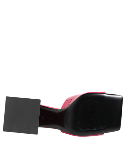 حذاء دولتشي آند غابانا الوردي المفتوح من الأمام بكعب عريض