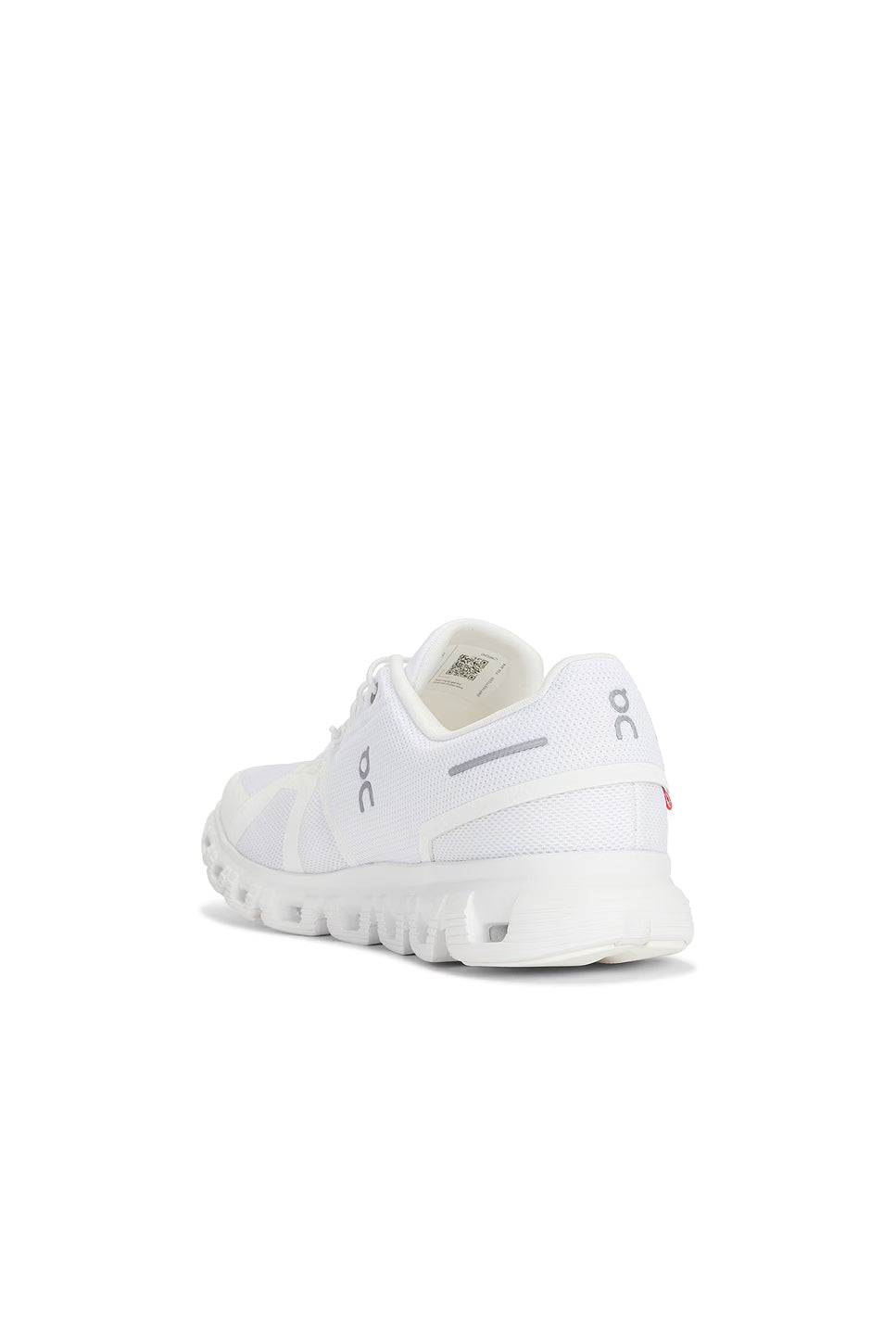 على السحابة 6 أبيض/أبيض