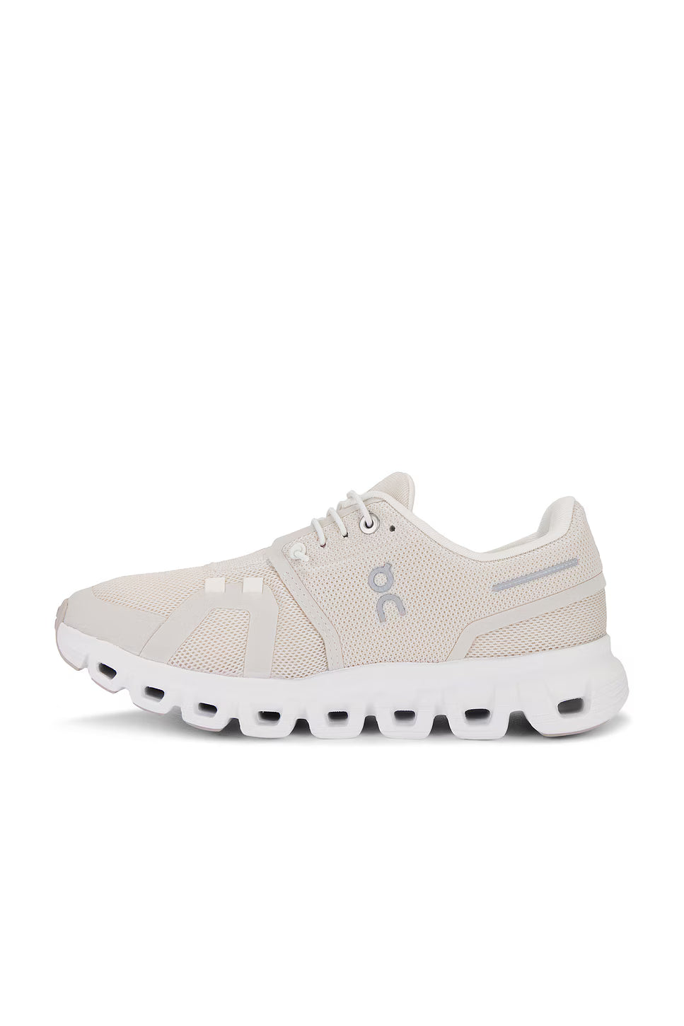 على السحابة 6 لؤلؤة/أبيض